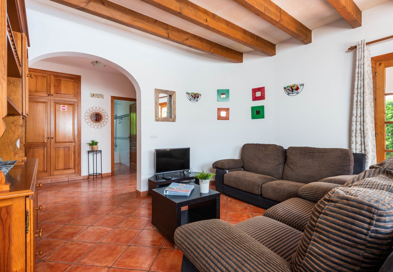 Villa in Cala Blanca - Perfect Villa! Private pool, BBQ, Air conditioning, Wifi !!!!