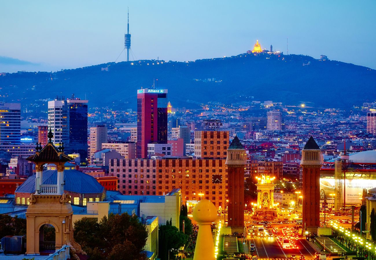 Ferienwohnung in Barcelona - PLAZA ESPAÑA, piso en alquiler 3 dormitorios renovado en Barcelona centro.
