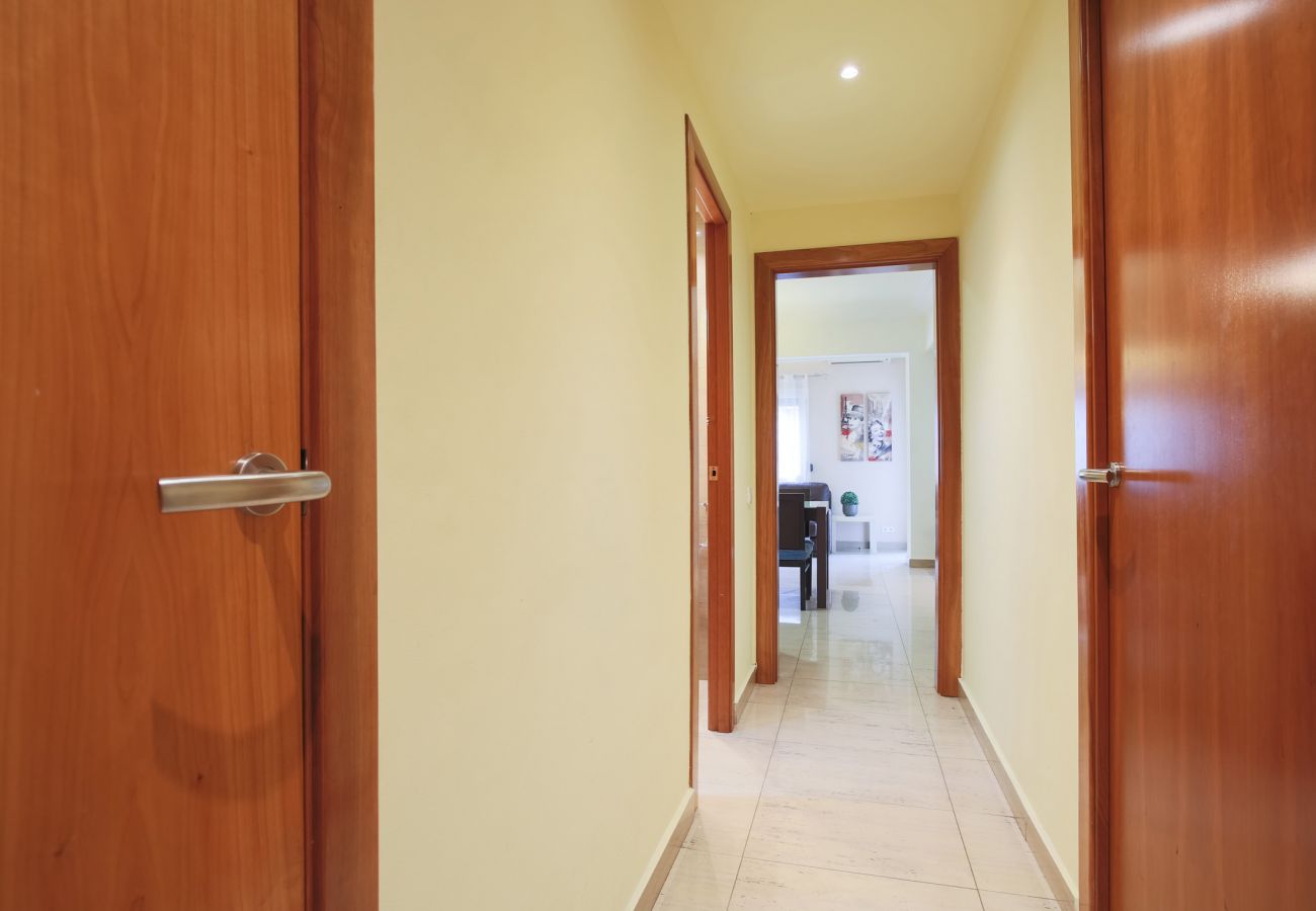 Ferienwohnung in Barcelona - MARQUES, moderno piso renovado de 4 dormitorios en alquiler por días en Barcelona centro, Eixample, Sant Antoni.