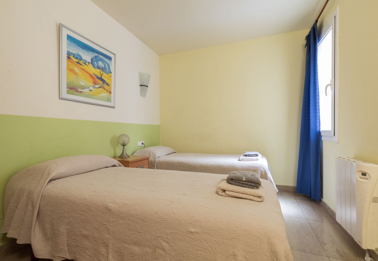 Ferienwohnung in Barcelona - MARQUES, moderno piso renovado de 4 dormitorios en alquiler por días en Barcelona centro, Eixample, Sant Antoni.