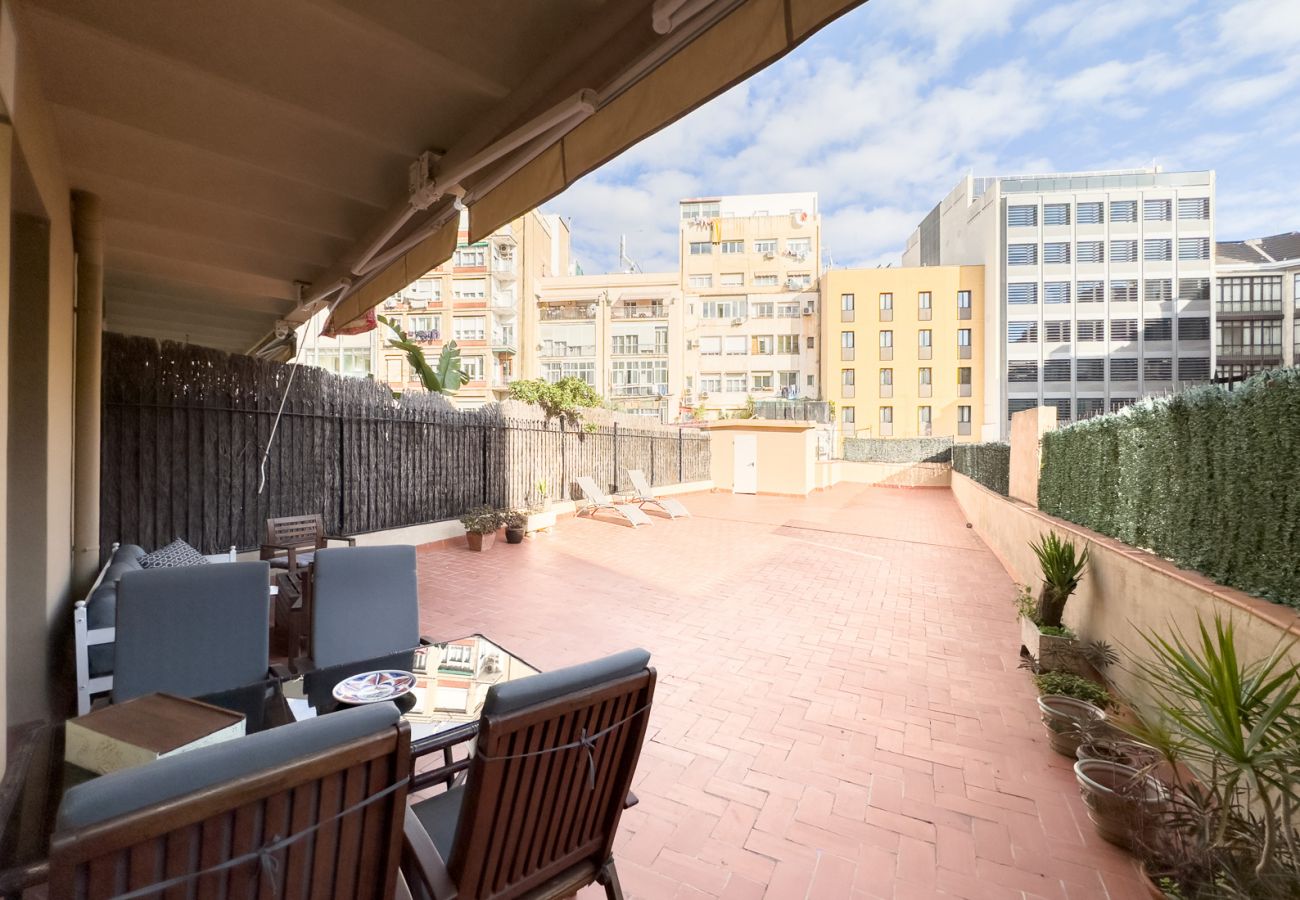 Ferienwohnung in Barcelona - Piso en alquiler con gran terraza privada, junto Passeig de Gracia, Barcelona centro