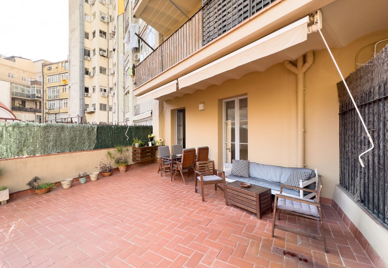 Ferienwohnung in Barcelona - Piso en alquiler con gran terraza privada, junto Passeig de Gracia, Barcelona centro