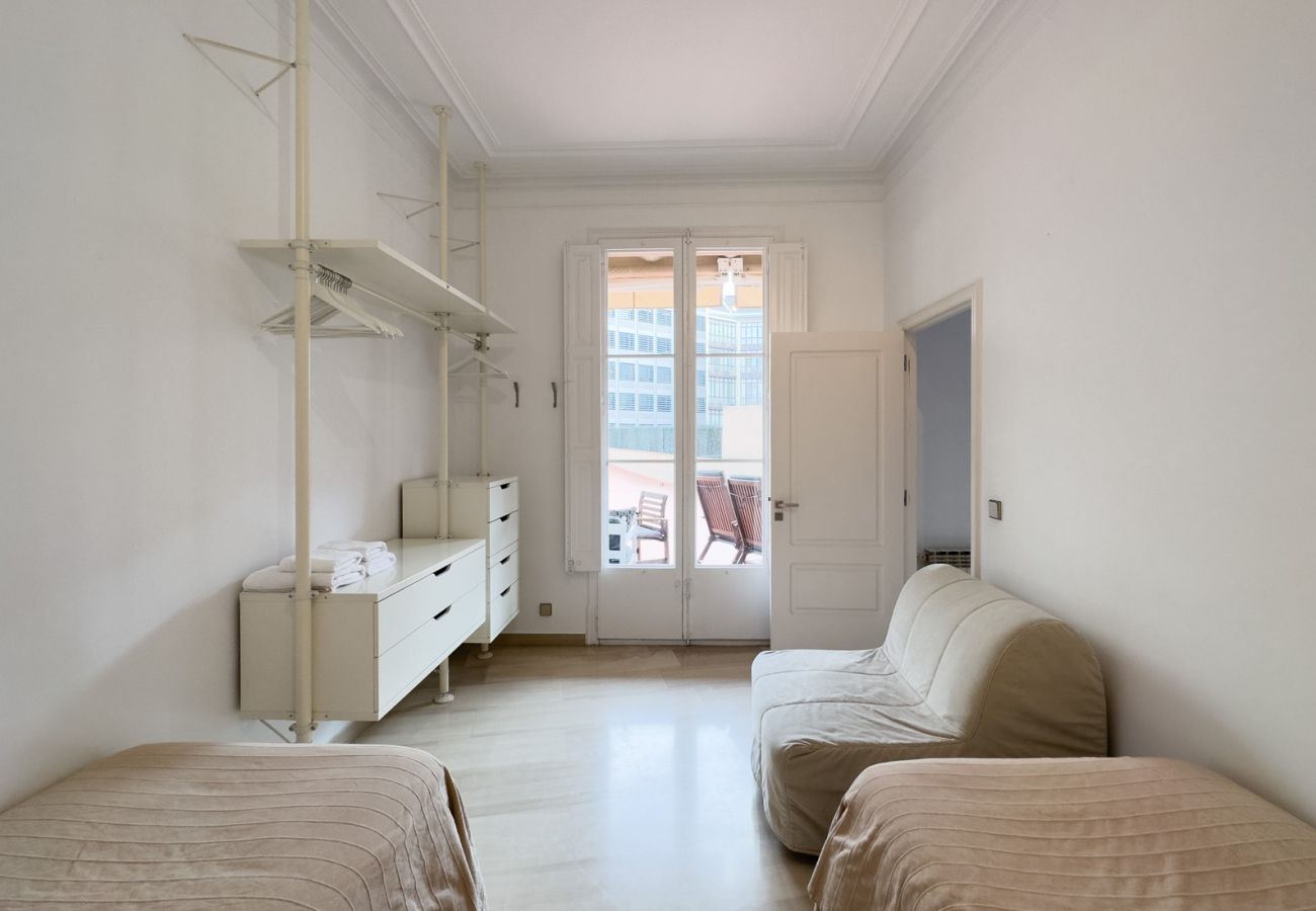 Ferienwohnung in Barcelona - Piso en alquiler con gran terraza privada, junto Passeig de Gracia, Barcelona centro