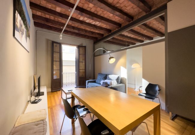 Ferienwohnung in Barcelona - GRACIA DREAM, piso turístico  restaurado de diseño en Gràcia, Barcelona centro