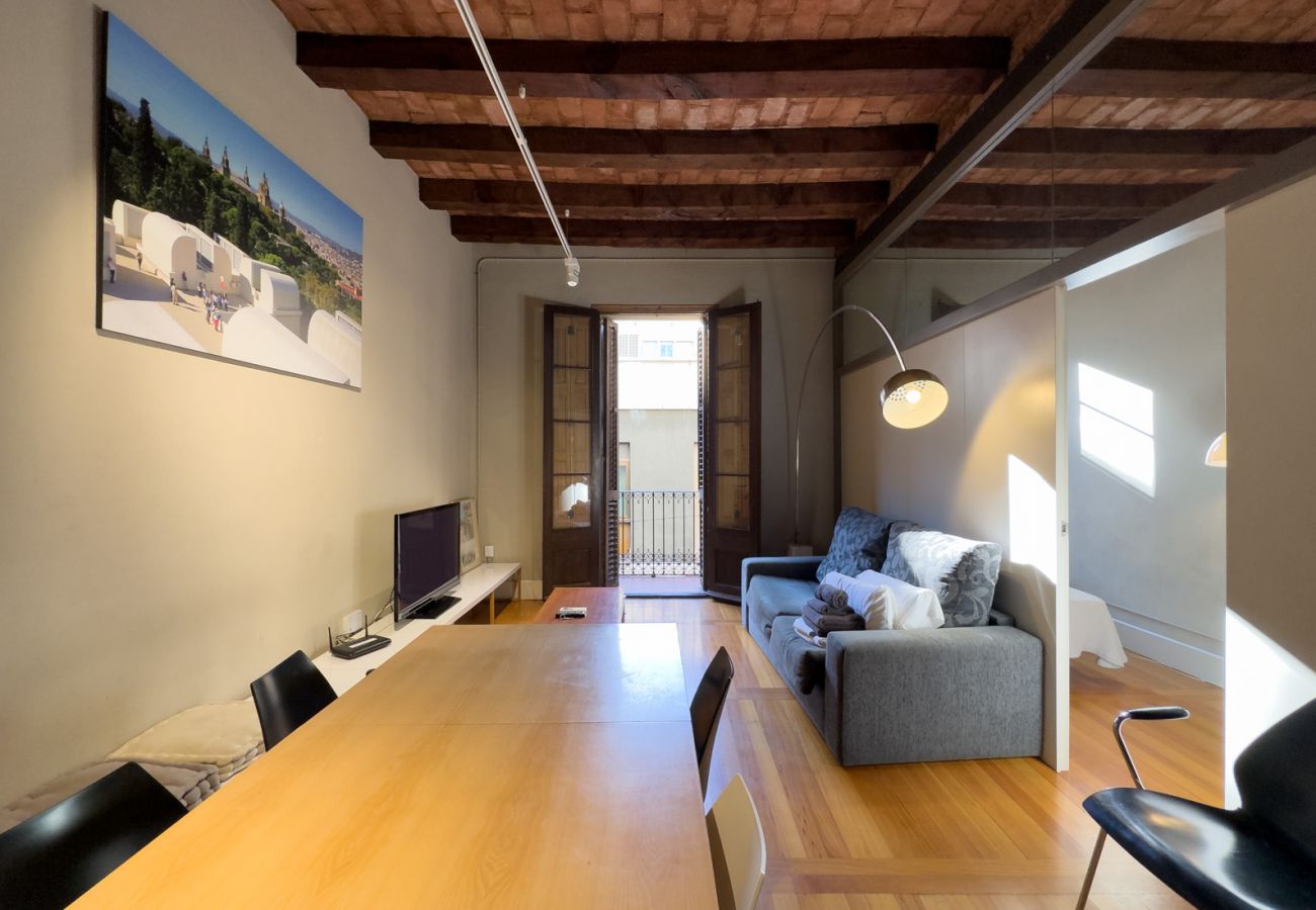 Ferienwohnung in Barcelona - GRACIA DREAM, piso turístico  restaurado de diseño en Gràcia, Barcelona centro