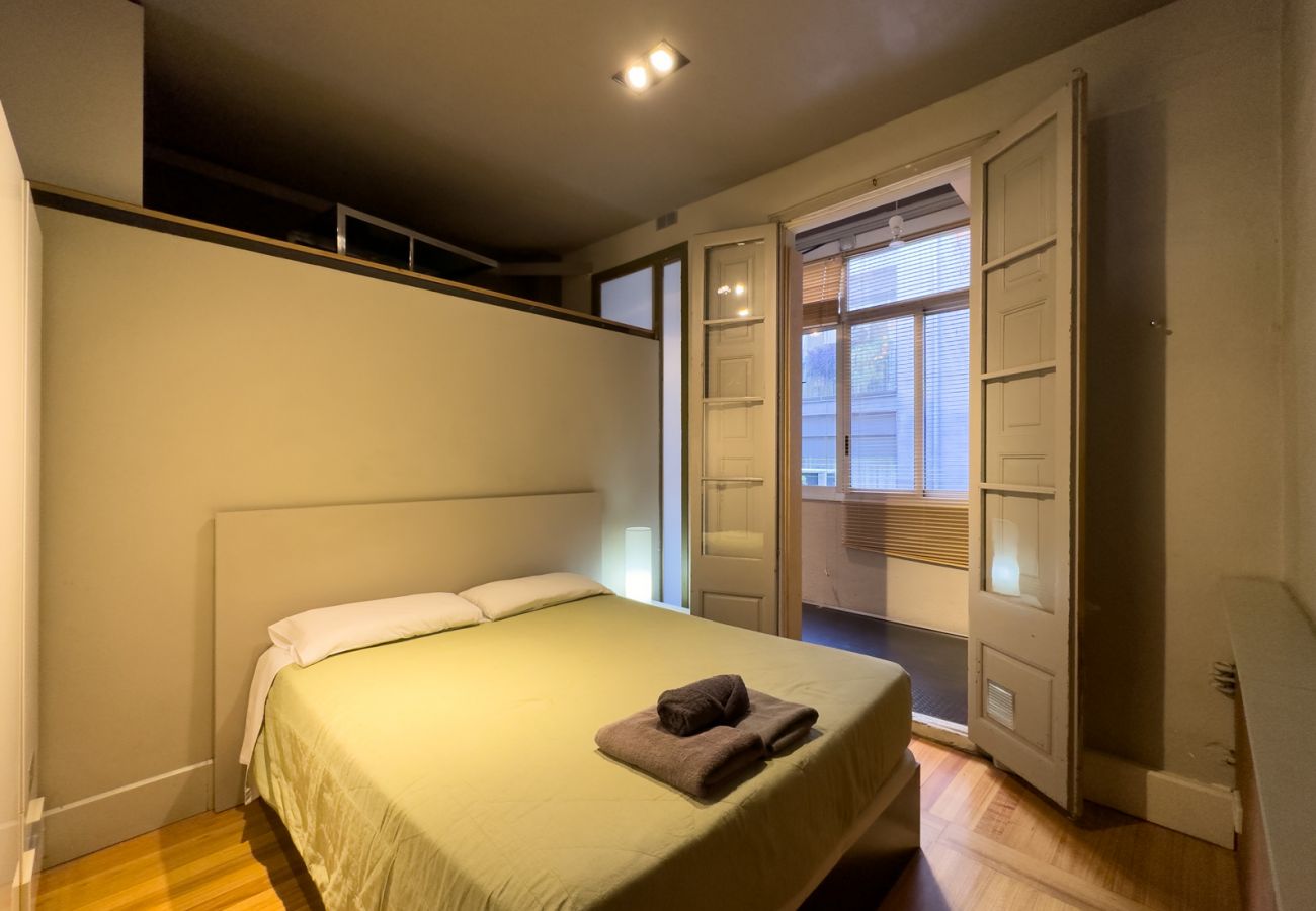 Ferienwohnung in Barcelona - GRACIA DREAM, piso turístico  restaurado de diseño en Gràcia, Barcelona centro