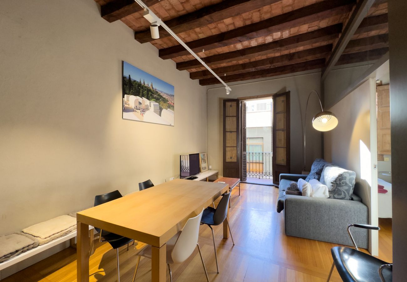 Ferienwohnung in Barcelona - GRACIA DREAM, piso turístico  restaurado de diseño en Gràcia, Barcelona centro