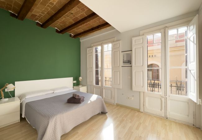 Ferienwohnung in Barcelona - Piso con encanto, restaurado y equipado, muy bonito y luminoso en Barcelona centro, Gracia