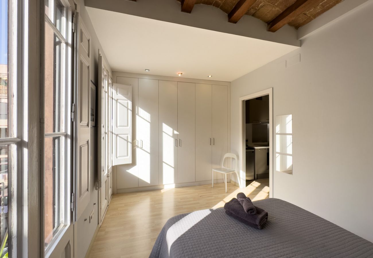 Ferienwohnung in Barcelona - Piso con encanto, restaurado y equipado, muy bonito y luminoso en Barcelona centro, Gracia