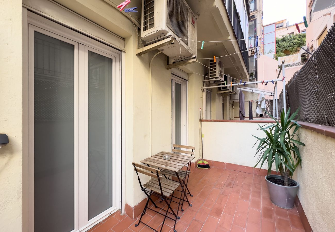 Ferienwohnung in Barcelona - Piso con patio terraza privada en alquiler en Barcelona centro, Gracia