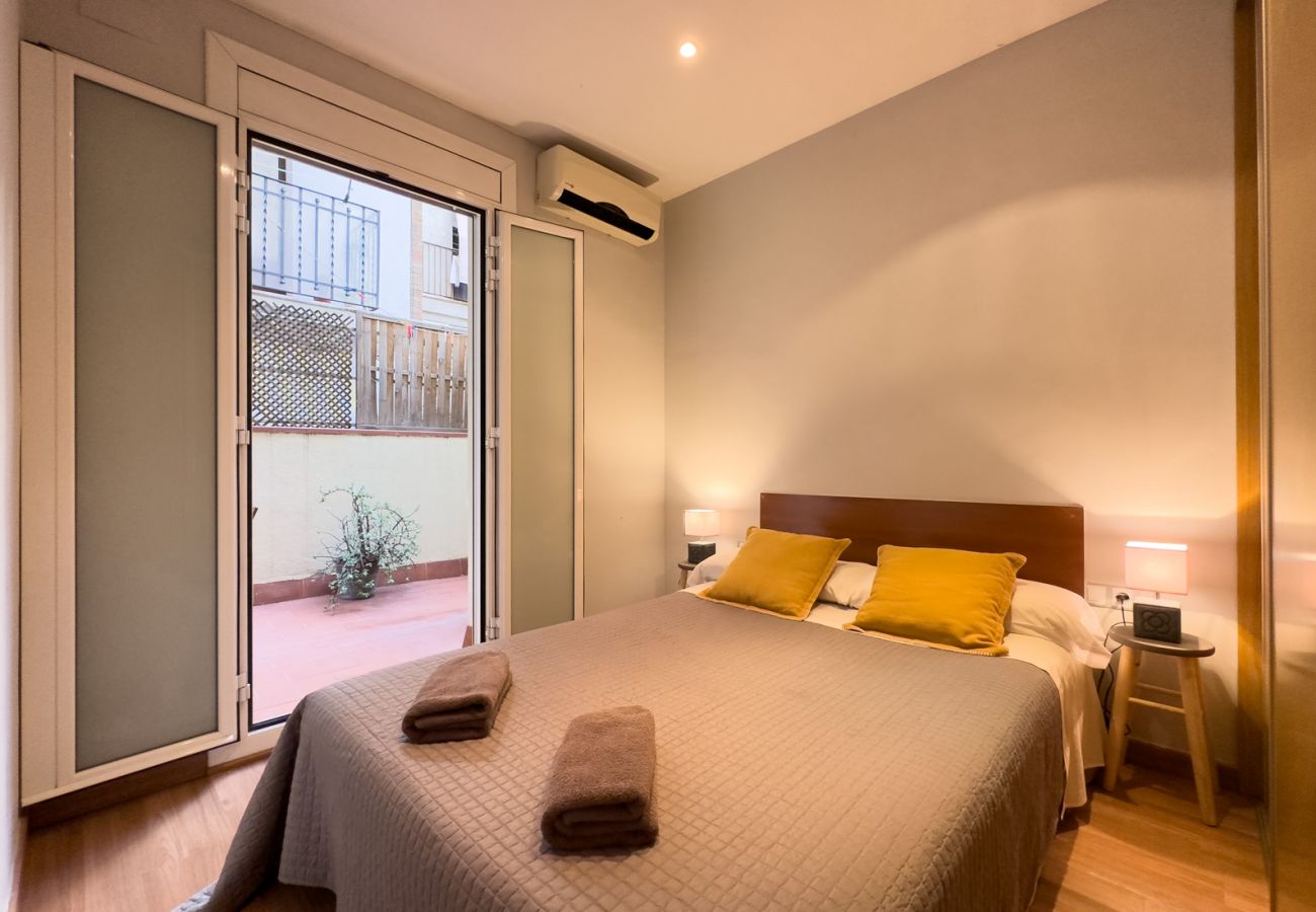 Ferienwohnung in Barcelona - Piso con patio terraza privada en alquiler en Barcelona centro, Gracia