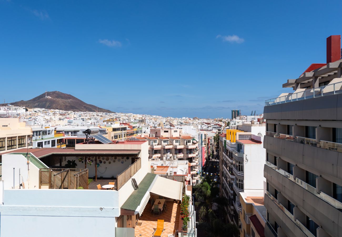 Ferienhaus in Las Palmas de Gran Canaria - Wohnung mit großem Balkon am Meer by CanariasGetaway