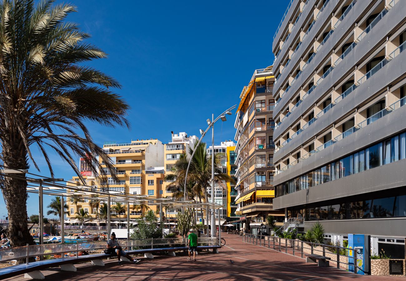 Ferienhaus in Las Palmas de Gran Canaria - Wohnung mit großem Balkon am Meer by CanariasGetaway