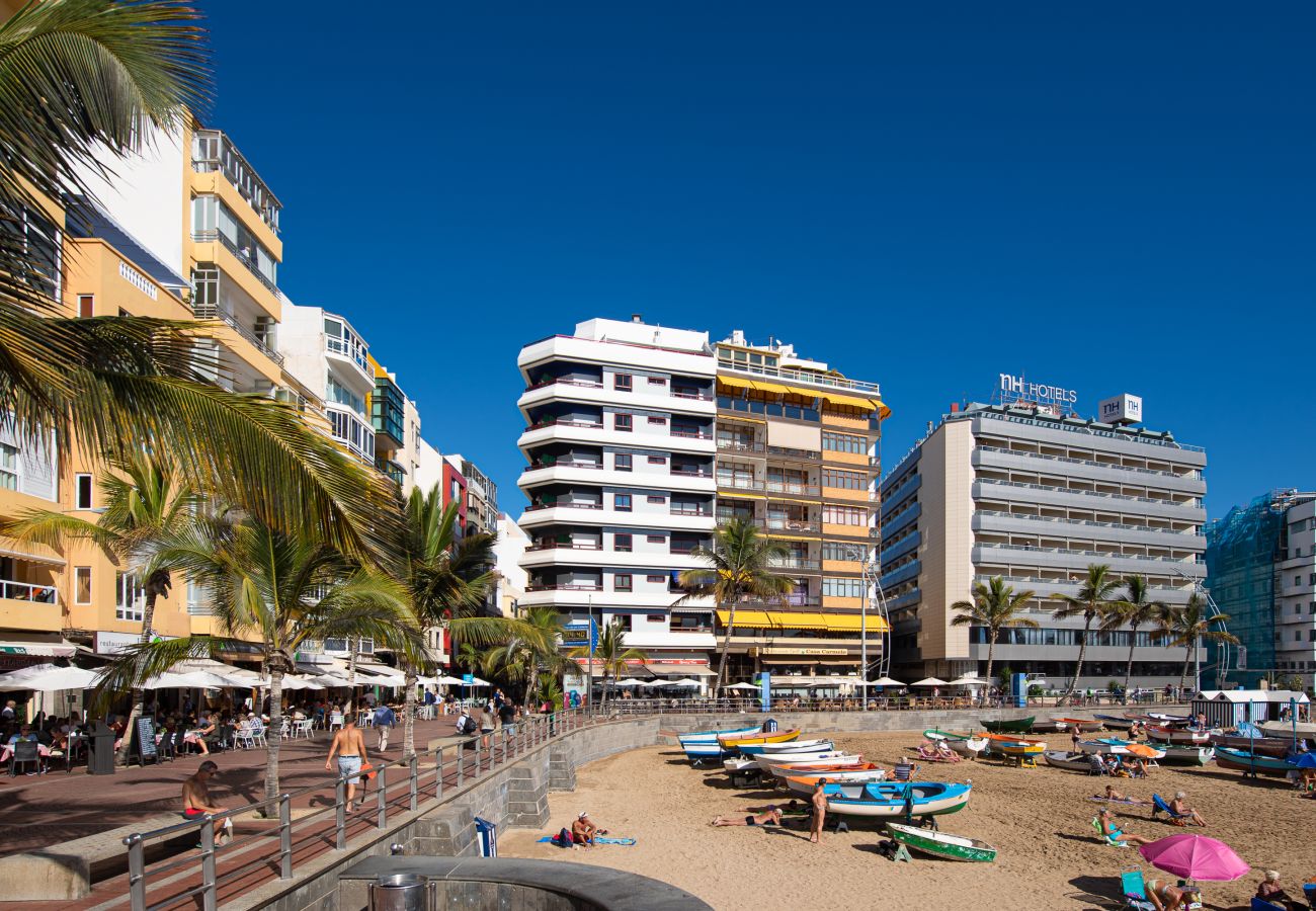 Ferienhaus in Las Palmas de Gran Canaria - Wohnung mit großem Balkon am Meer by CanariasGetaway