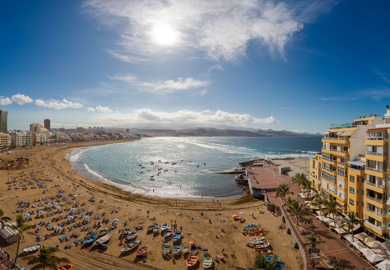 Ferienhaus in Las Palmas de Gran Canaria - Wohnung mit großem Balkon am Meer by CanariasGetaway