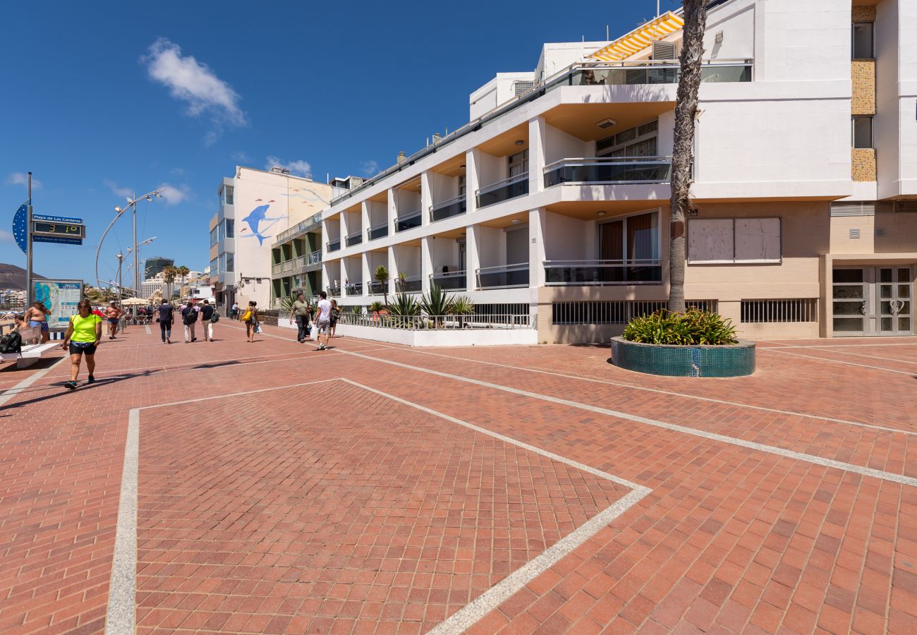 Studio in Las Palmas de Gran Canaria - Great terrace sea views By CanariasGetaway 