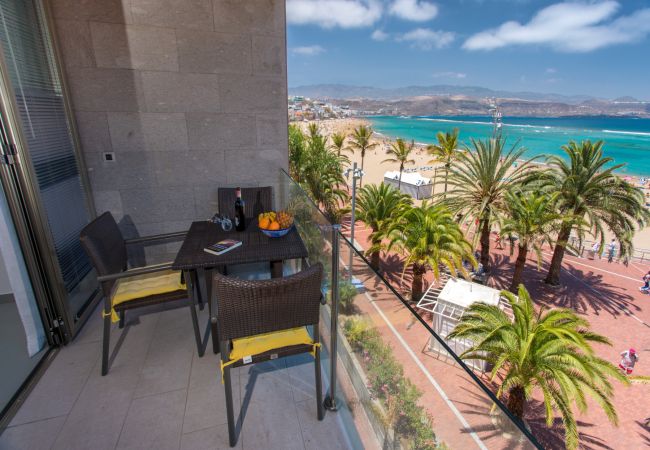 Ferienhaus in Las Palmas de Gran Canaria - Great balcony over blue sea By CanariasGetaway 