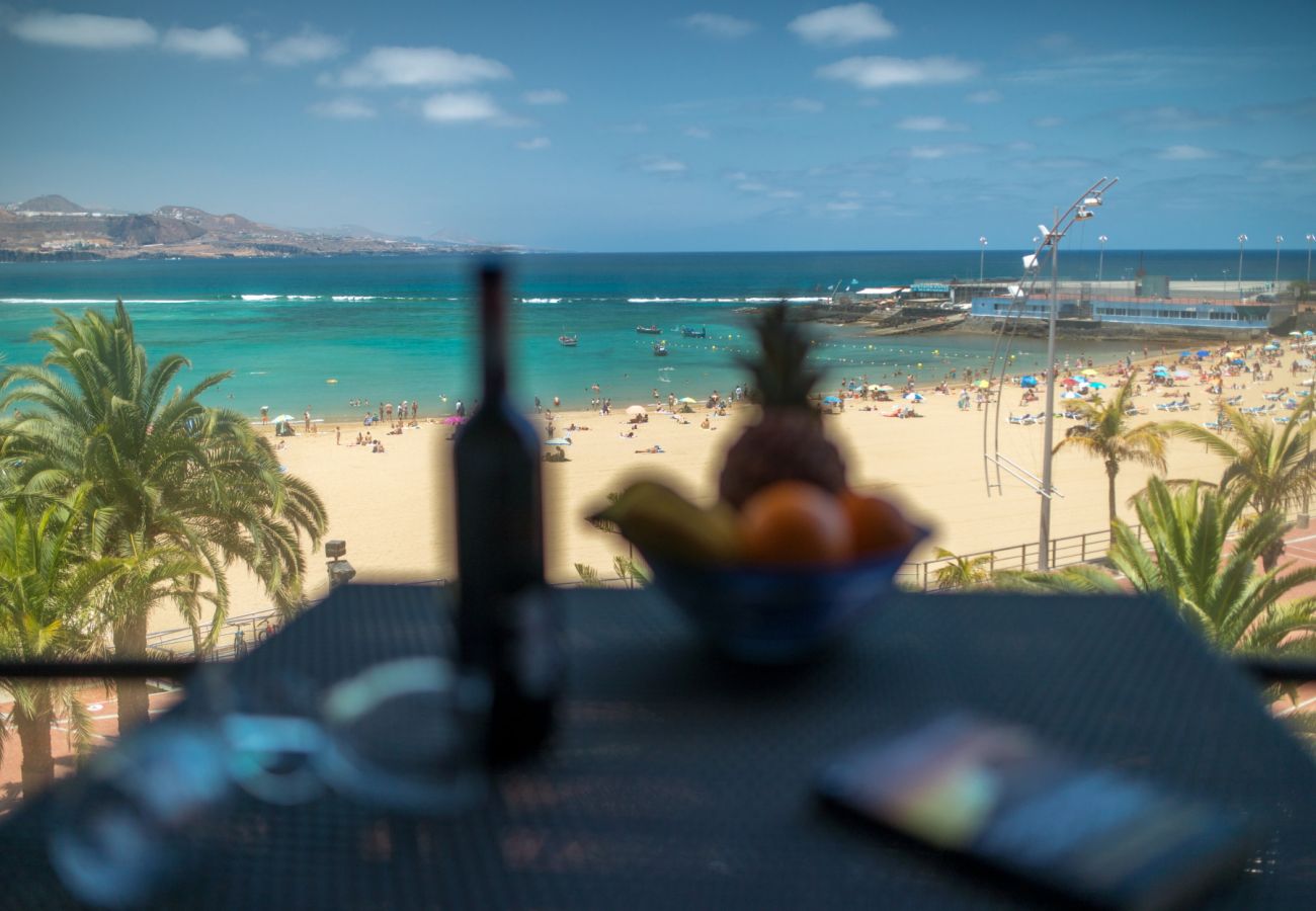 Ferienhaus in Las Palmas de Gran Canaria - Great balcony over blue sea By CanariasGetaway 