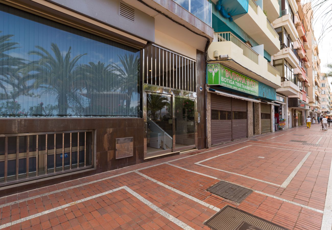 Ferienhaus in Las Palmas de Gran Canaria - Great balcony over blue sea By CanariasGetaway 