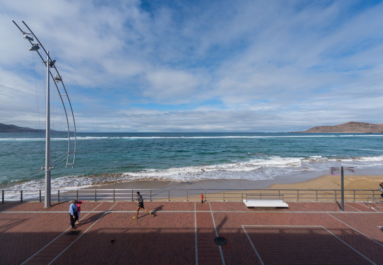 Ferienhaus in Las Palmas de Gran Canaria - Vista Dorada al mar balcón-Wifi By Canariasgetaway