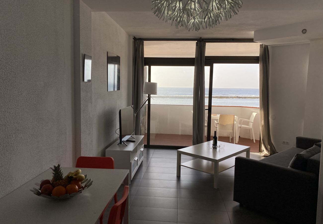 Ferienhaus in Las Palmas de Gran Canaria - Vista Dorada al mar balcón-Wifi By Canariasgetaway