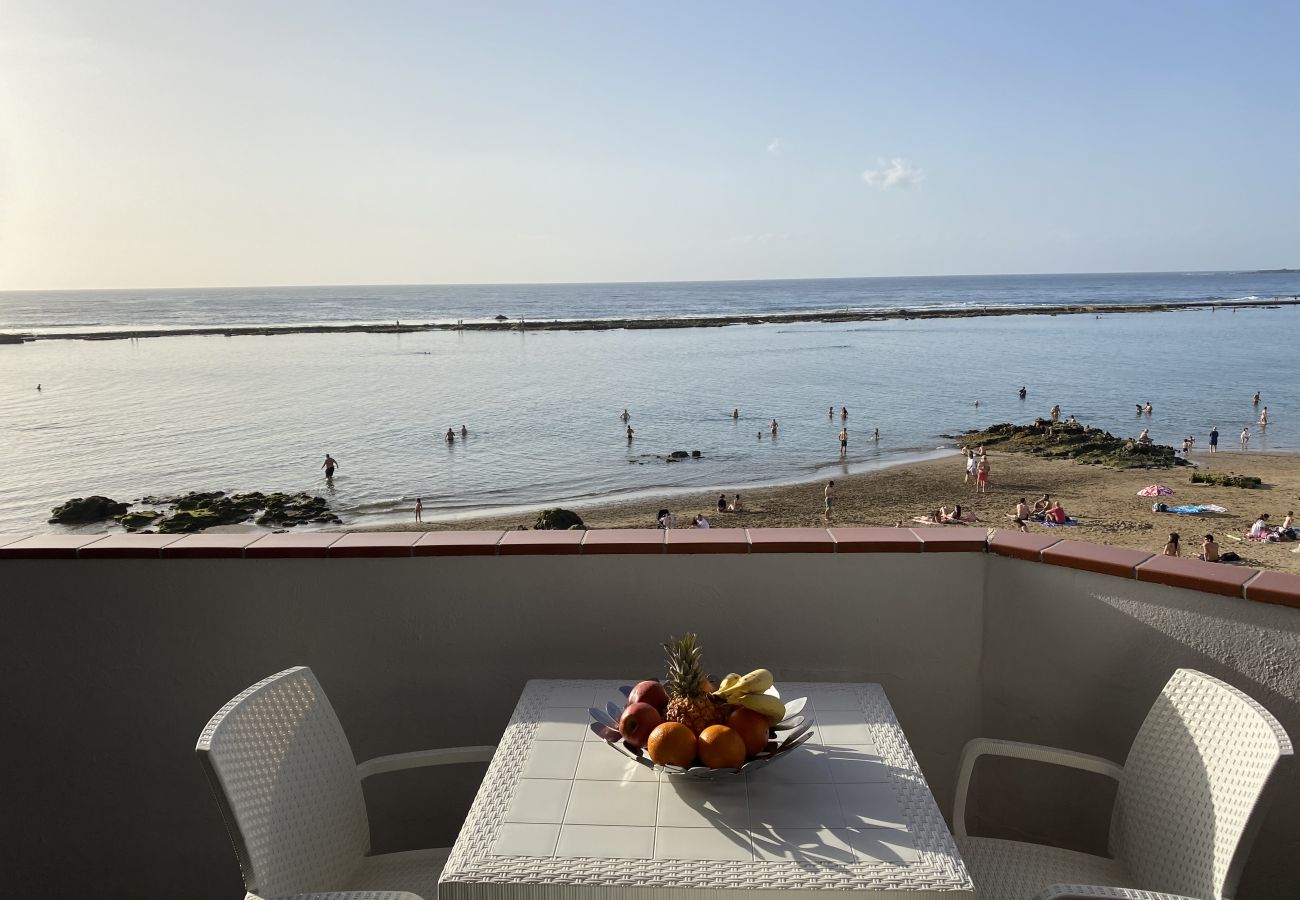 Ferienhaus in Las Palmas de Gran Canaria - Vista Dorada al mar balcón-Wifi By Canariasgetaway