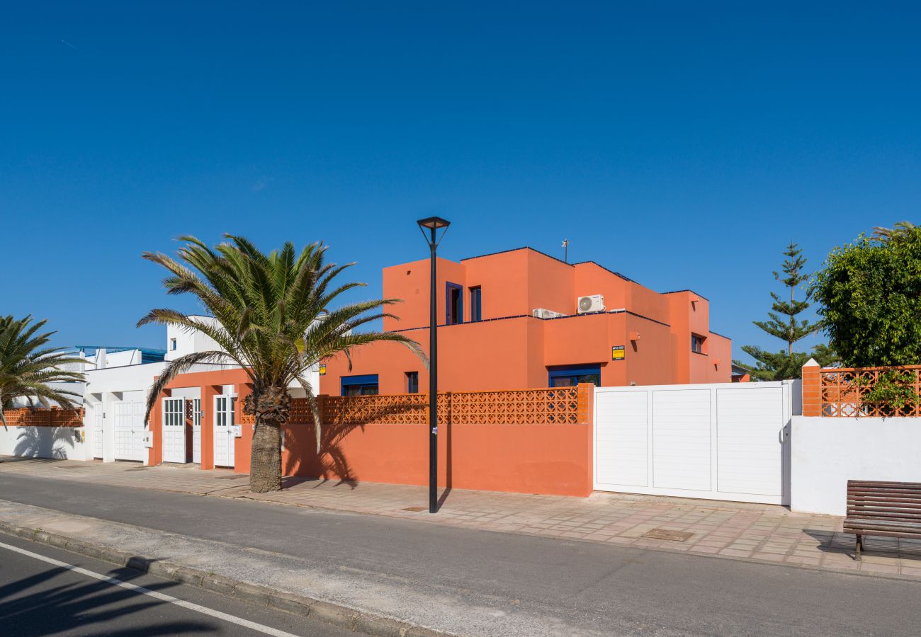 Villa in Corralejo - Long Beach with pool By CanariasGetaway 