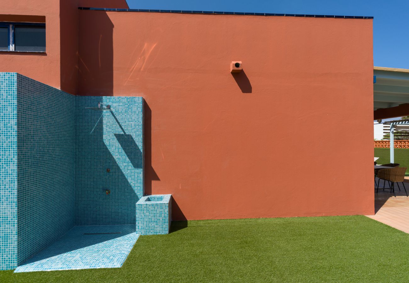 Villa in Corralejo - Long Beach with pool By CanariasGetaway 