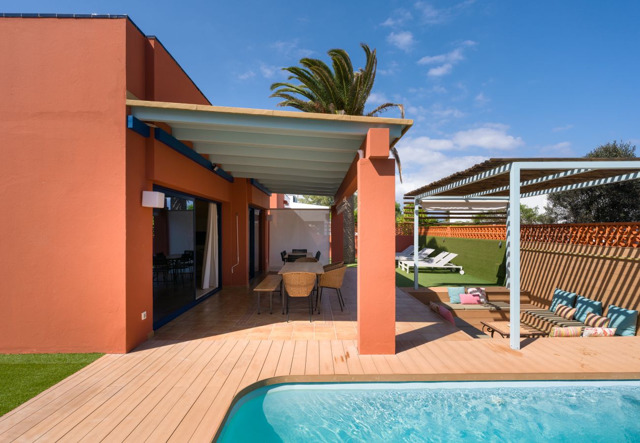 Villa in Corralejo - Long Beach with pool By CanariasGetaway 