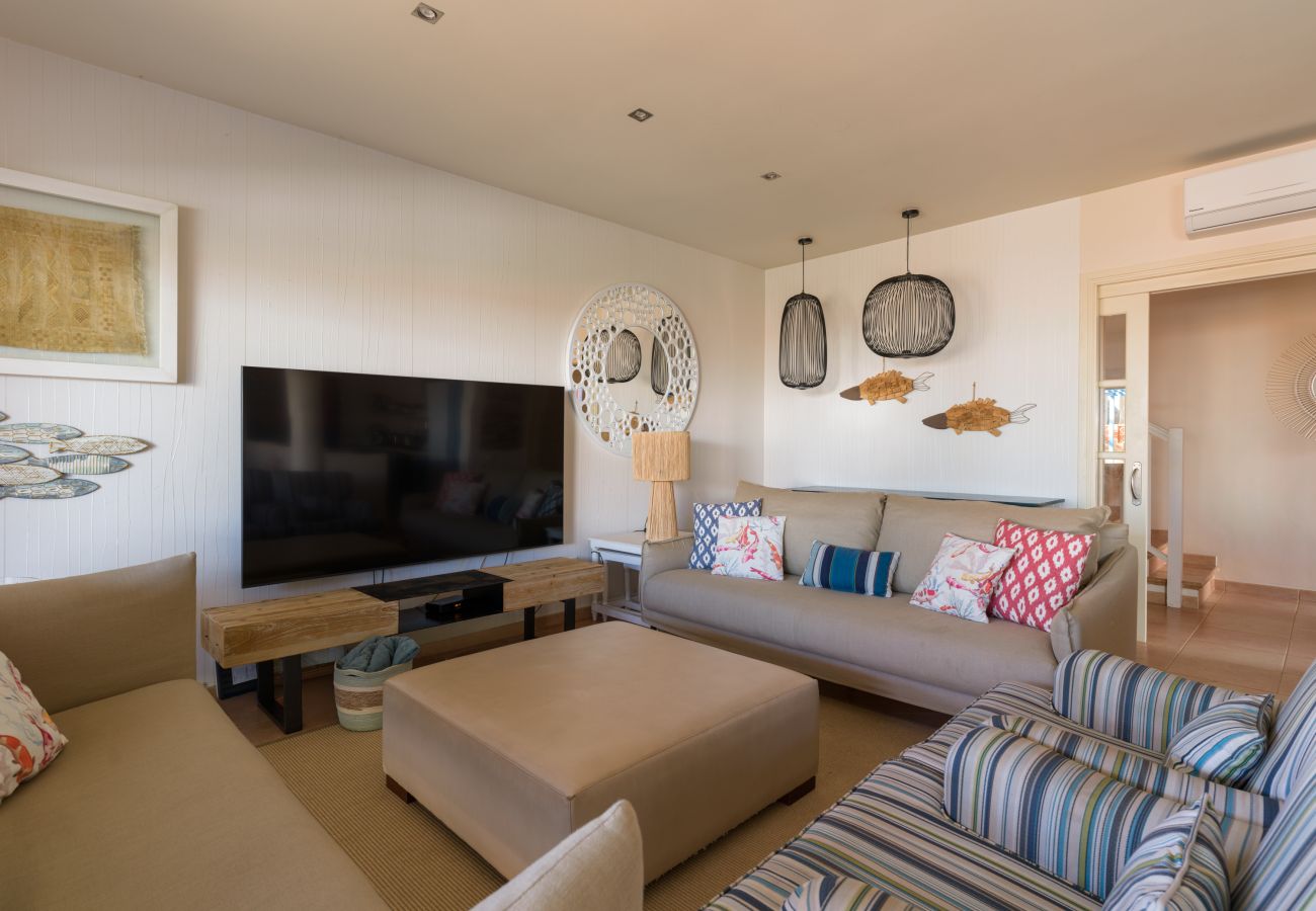 Villa in Corralejo - Long Beach with pool By CanariasGetaway 