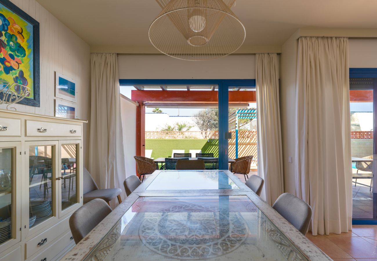 Villa in Corralejo - Long Beach with pool By CanariasGetaway 