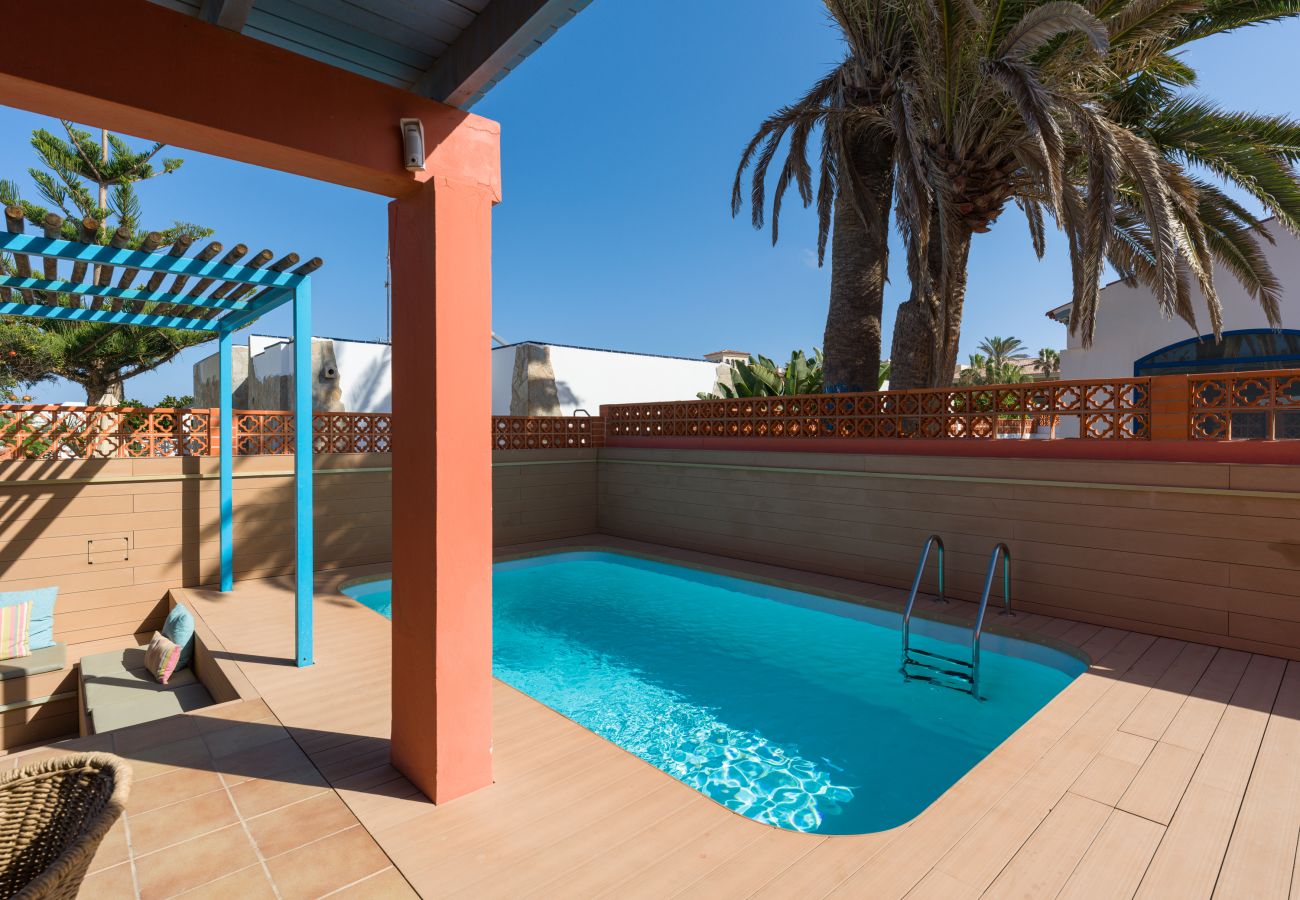 Villa in Corralejo - Long Beach with pool By CanariasGetaway 
