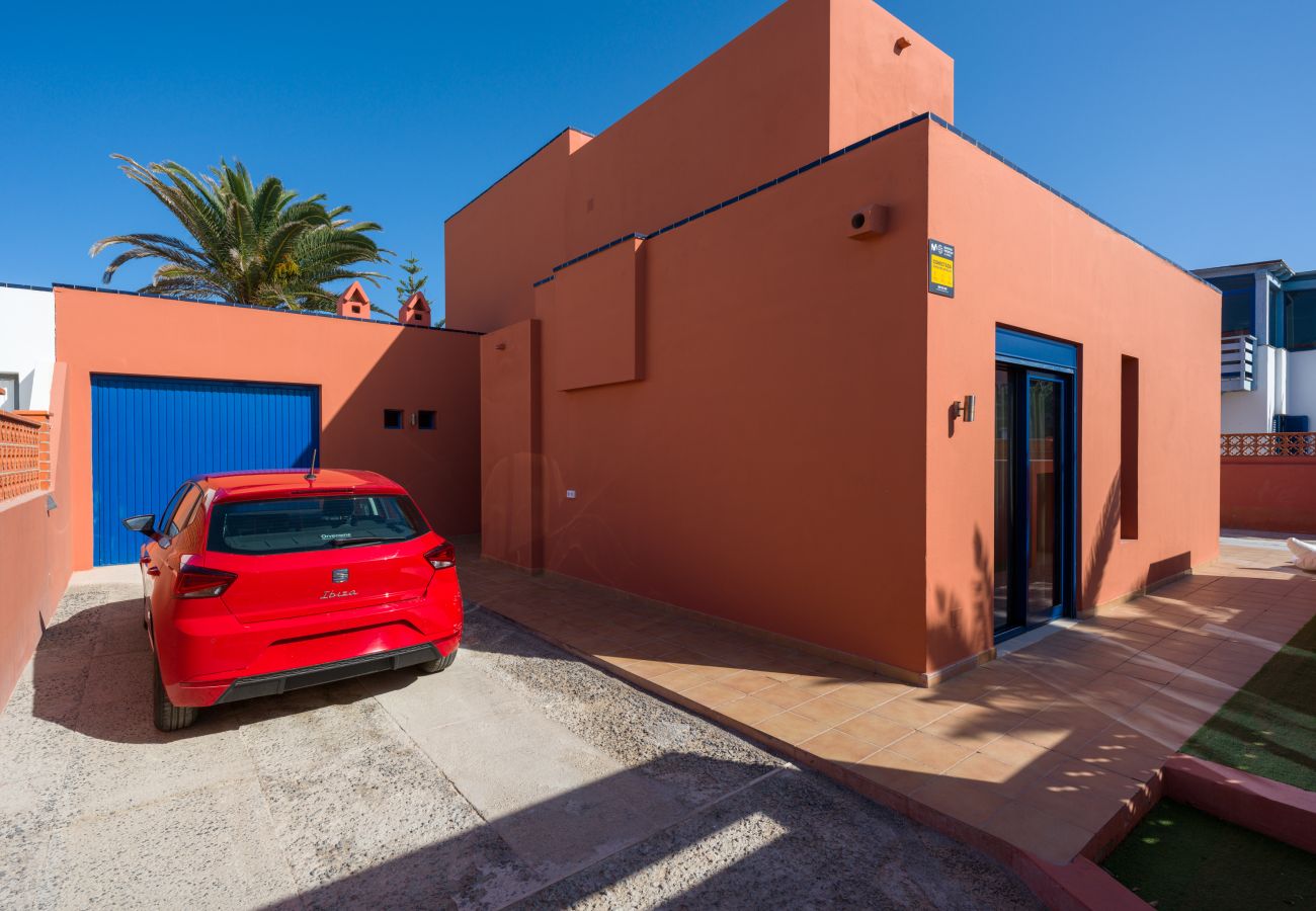 Villa in Corralejo - Long Beach with pool By CanariasGetaway 