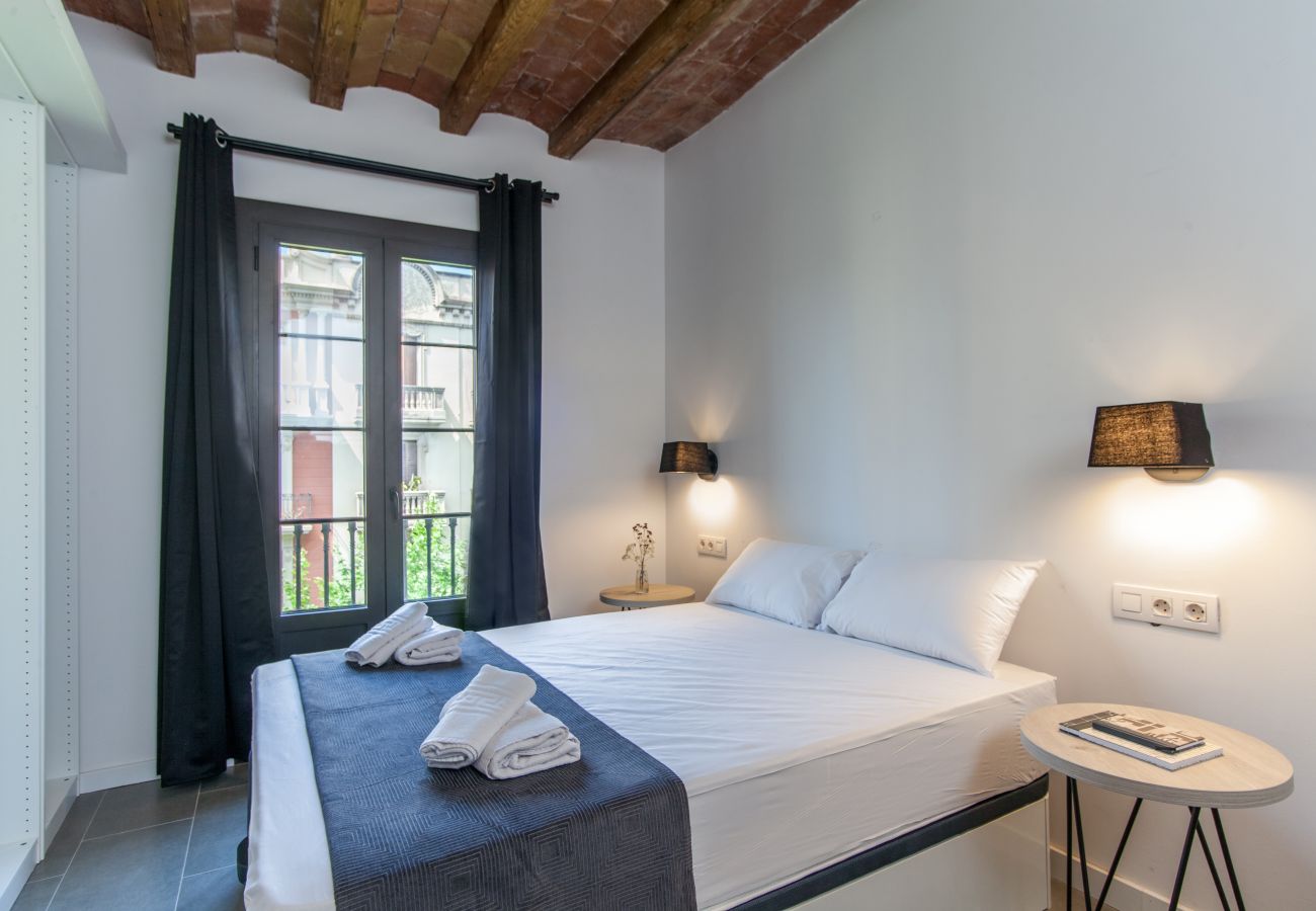 Ferienwohnung in Barcelona - DELUXE piso en alquiler con terraza y piscina en Barcelona centro