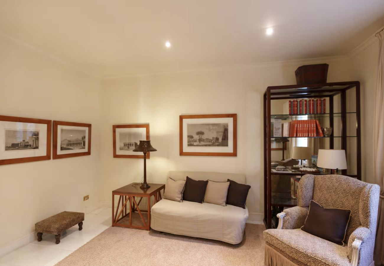 Villa in San Bartolomé de Tirajana - Sunset Luxe Retreat