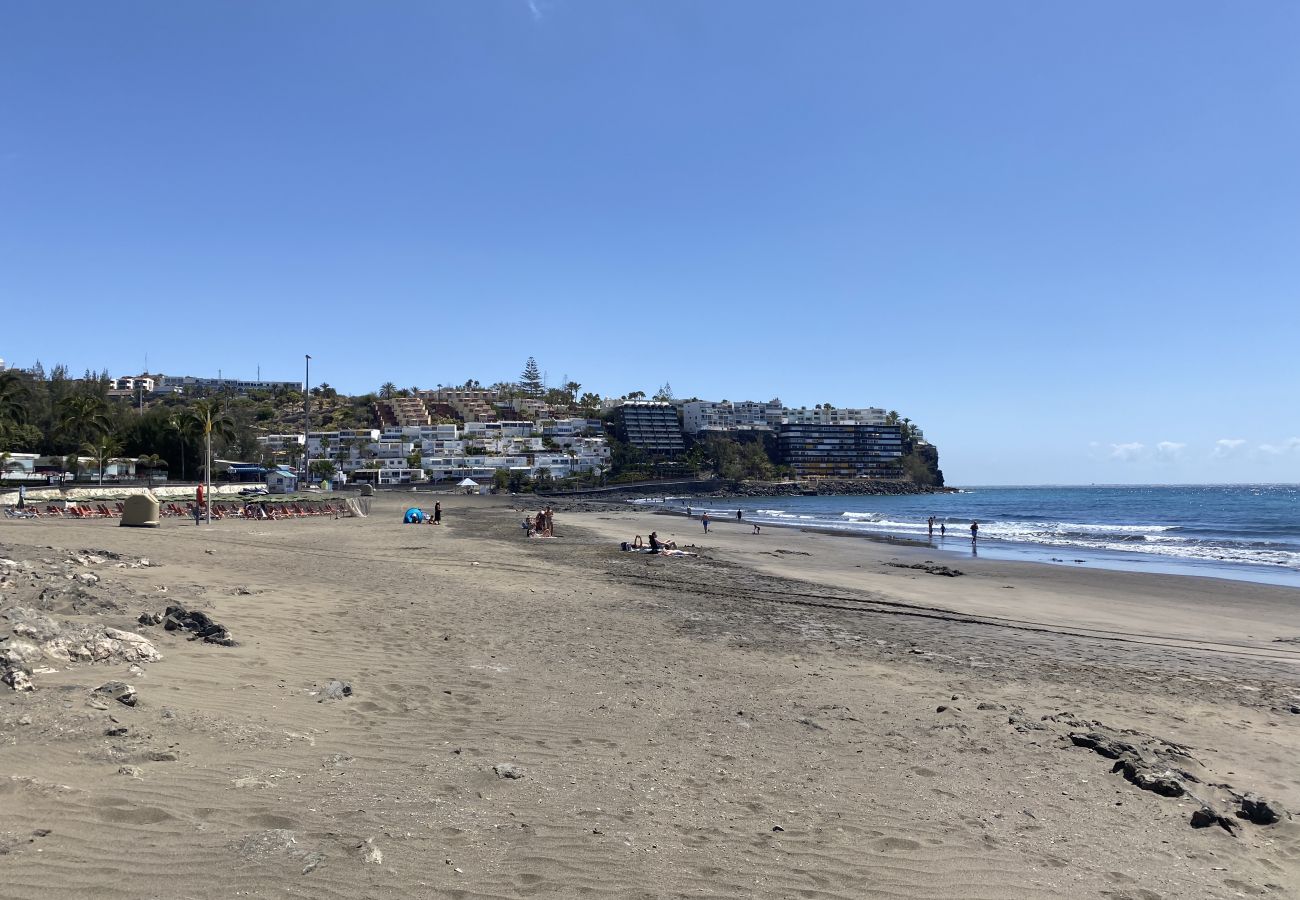 Ferienhaus in San Bartolomé de Tirajana - Las Adelfas South Beach 1 by CanariasGetaway