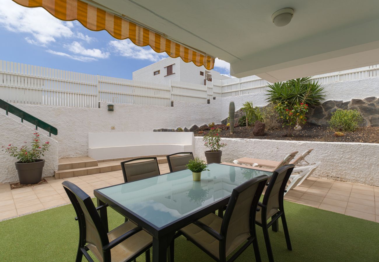 Ferienhaus in San Bartolomé de Tirajana - Las Adelfas South Beach 1 by CanariasGetaway