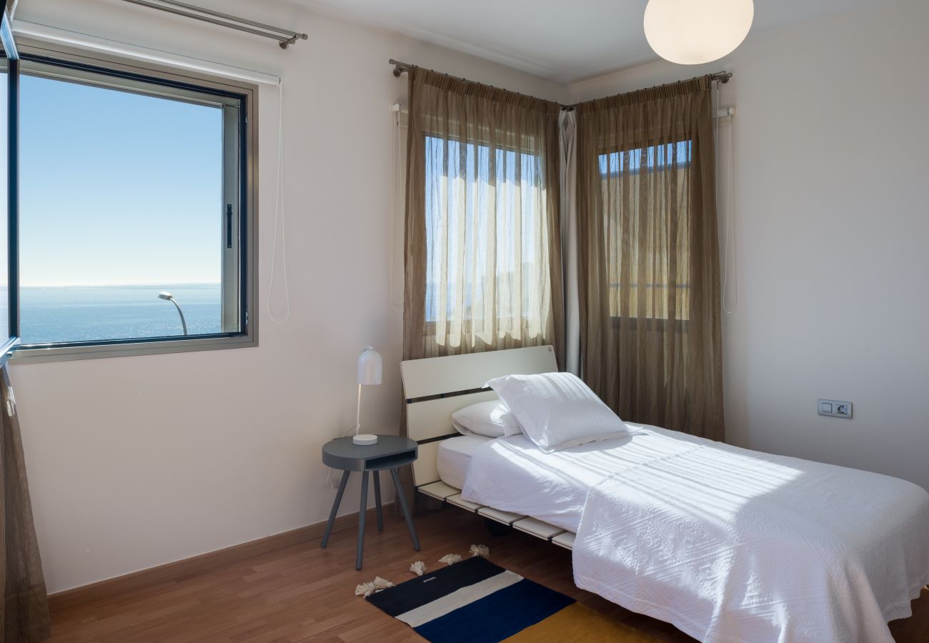 Villa in Tenerife - STUNNING LUXURY VILLA WITH SEA VIEWS -  HomeForGuest