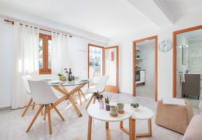 Ferienwohnung in Cala Sant Vicenç - Apartamento Can Marce en Sant Vicenç