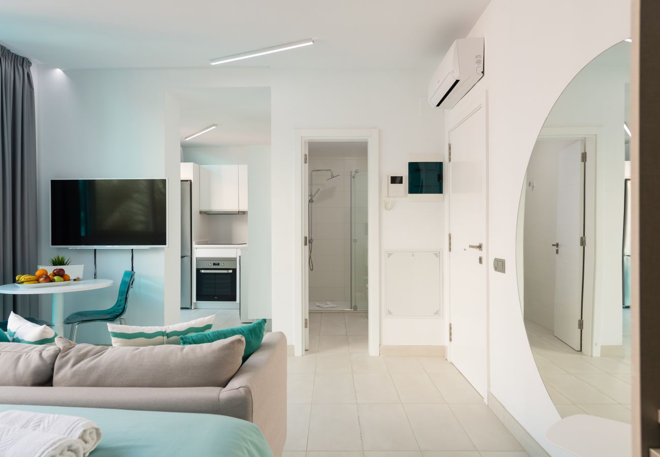 Studio in Las Palmas de Gran Canaria - Edison 402 by CanariasGetaway