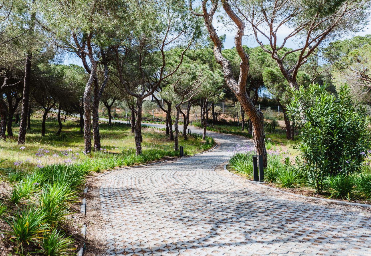 Villa in Vale do Lobo - Casa da Alegria