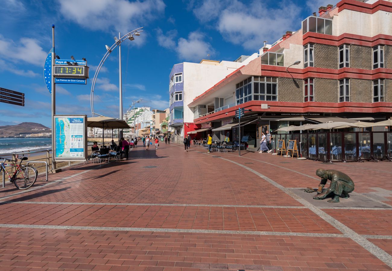 Ferienhaus in Las Palmas de Gran Canaria - Nice beach views with terrace By CanariasGetaway 