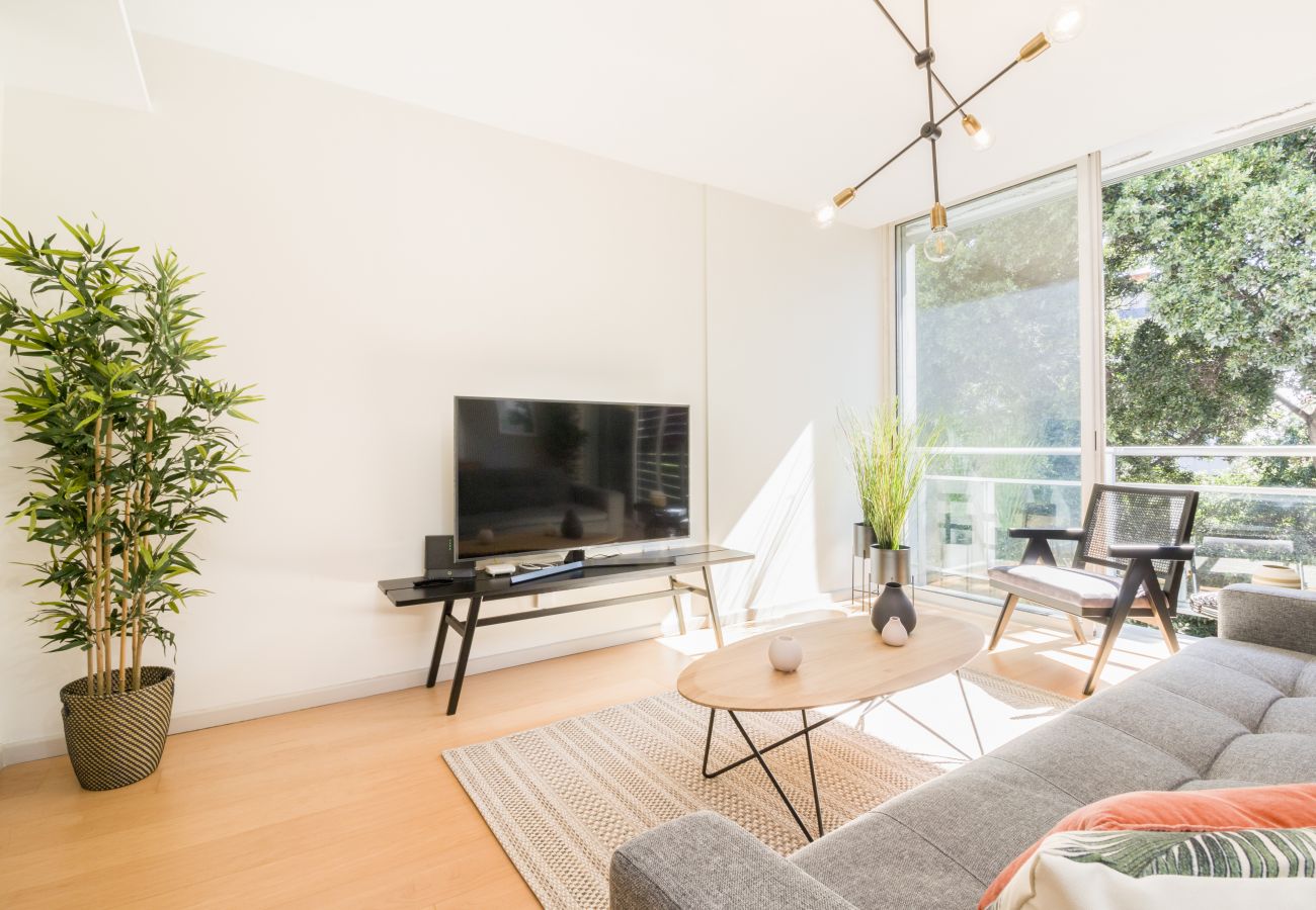 Ferienwohnung in Tenerife - HomeForGuest  Design-Apartment im Dachgeschoss, KOSTENLOSES Parken