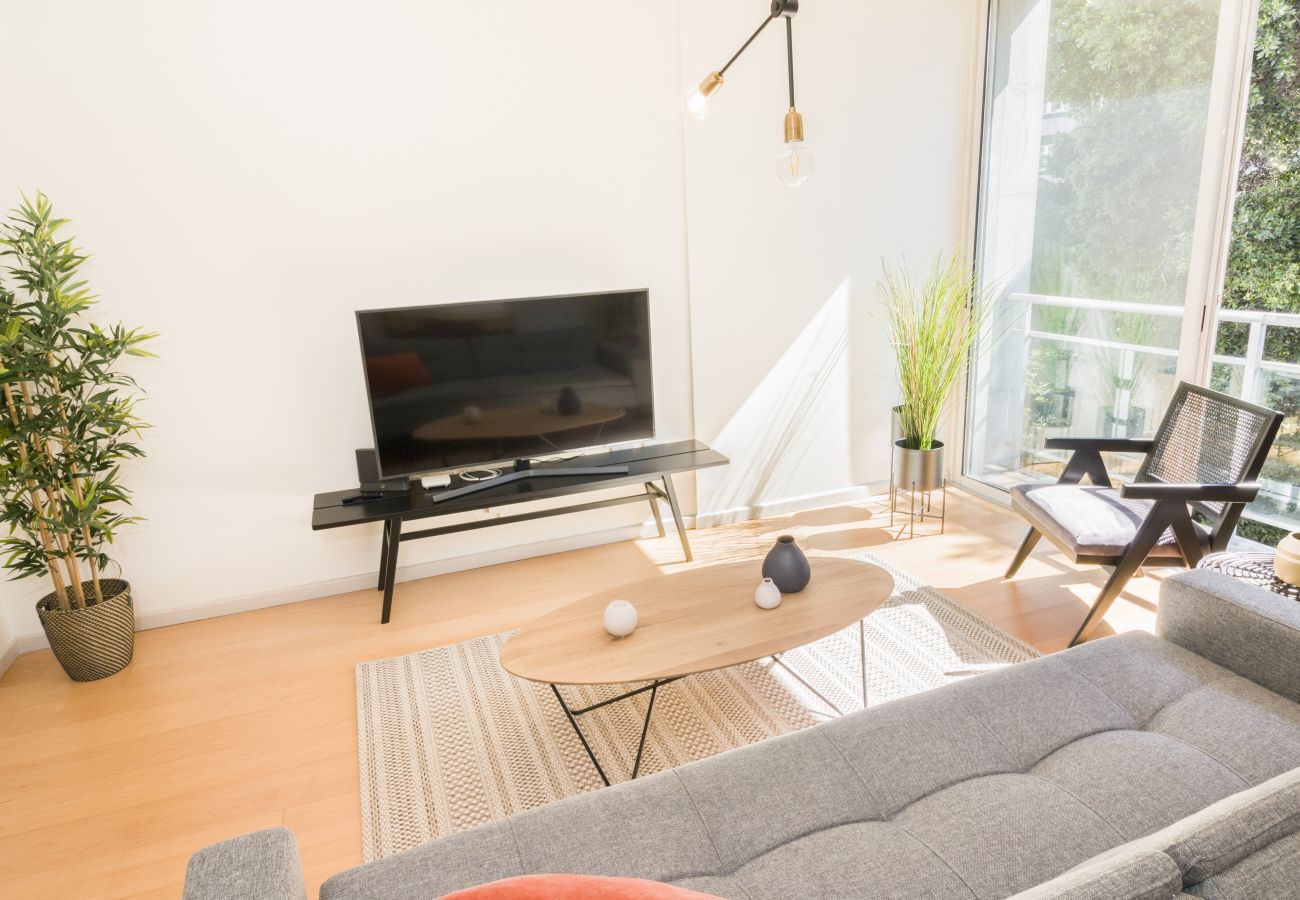 Ferienwohnung in Tenerife - HomeForGuest  Design-Apartment im Dachgeschoss, KOSTENLOSES Parken