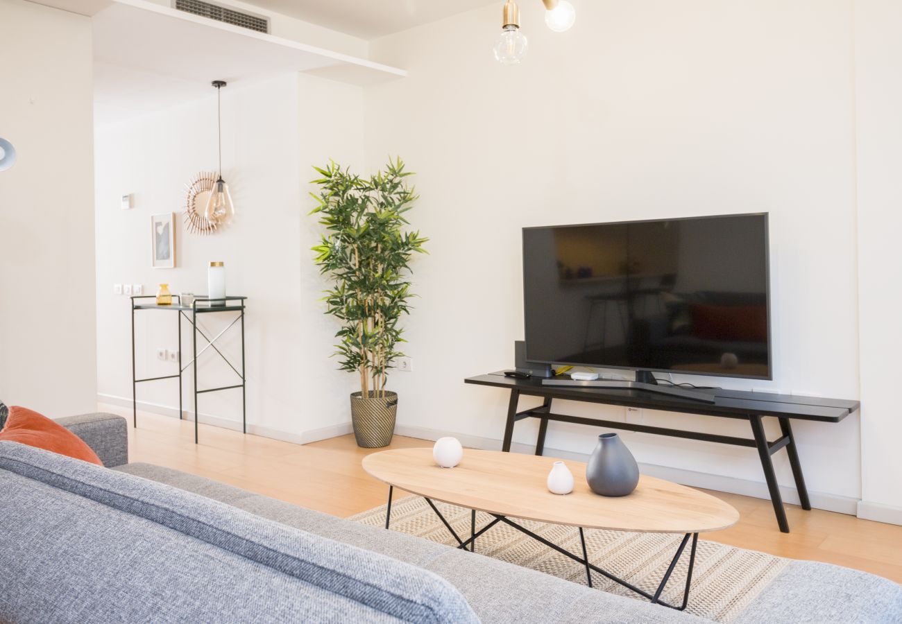 Ferienwohnung in Tenerife - HomeForGuest  Design-Apartment im Dachgeschoss, KOSTENLOSES Parken