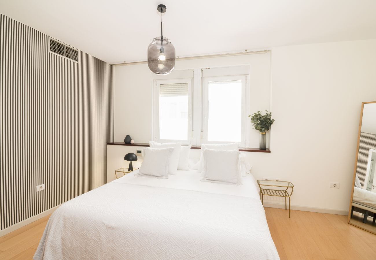 Ferienwohnung in Tenerife - HomeForGuest  Design-Apartment im Dachgeschoss, KOSTENLOSES Parken