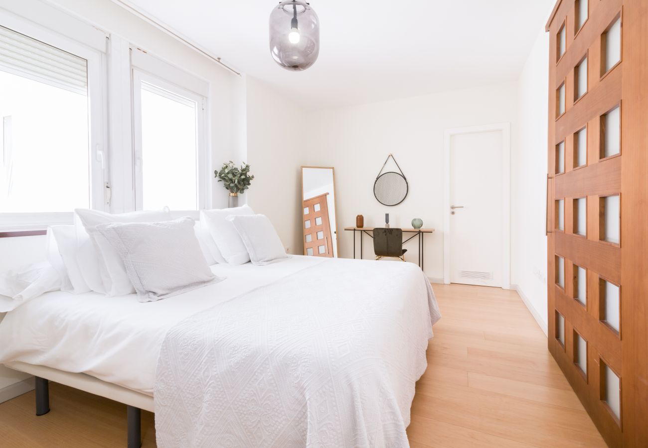 Ferienwohnung in Tenerife - HomeForGuest  Design-Apartment im Dachgeschoss, KOSTENLOSES Parken