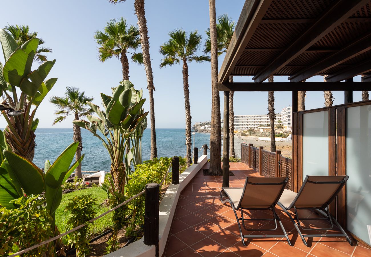 Ferienhaus in Bahia Feliz - Luxury apartment sea views by CanariasGetaway