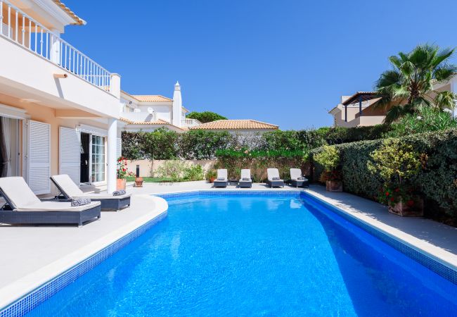 Villa in Quinta do Lago - Casa Lago- Quinta do Lago