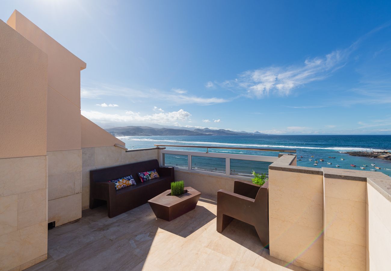 Ferienhaus in Las Palmas de Gran Canaria - Awesome beachfront terrace By CanariasGetaway 